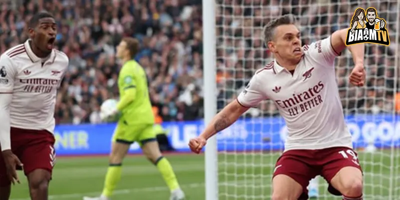 Đội trưởng Man City nói gì về bàn thắng bị từ chối của West Ham trước Arsenal? Cuộc đua ngôi vương Premier League Đội trưởng Man City nói gì về những tranh cãi trọng tài