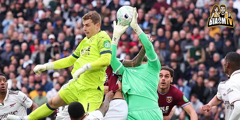 Đội trưởng Man City nói gì về bàn thắng bị từ chối của West Ham trước Arsenal? Đội trưởng Man City nói gì về bàn thắng bị từ chối của West Ham trước Arsenal