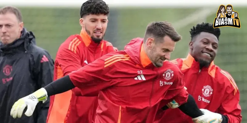Tại sao Manchester United gặp khó khăn khi rao bán Andre Onana